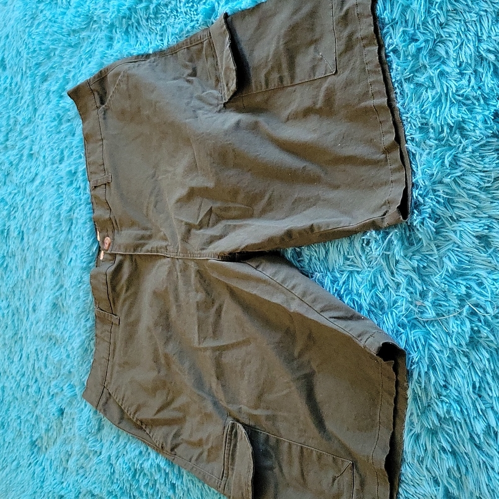Hudson & Barrow shorts